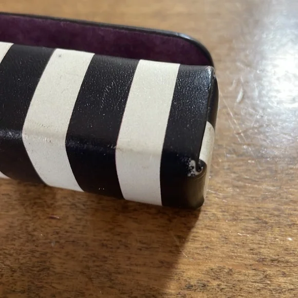 Henri Bendel Dice Set - Picture 6 of 8